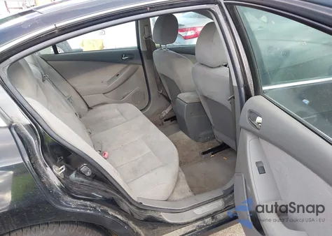 2011 Nissan Altima 2.5 z USA, uszkodzony, nr VIN 1N4AL2AP5BC178173